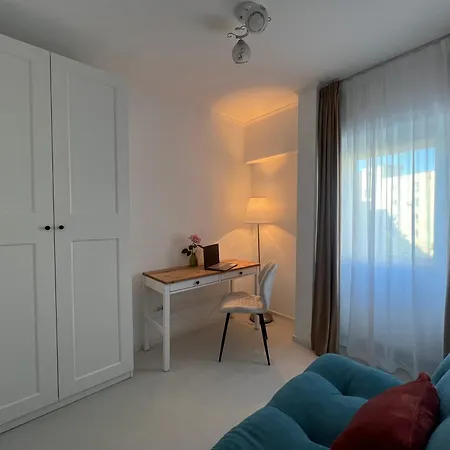 One Luxe - Apartment